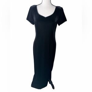 Robbie Bee Classic Black Velvet Short Sleeve Long Formal Slit Dress Size 8